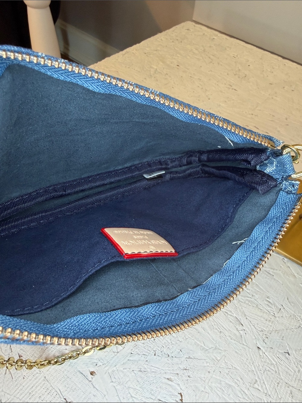 Denim LV NWOT small shoulder bag with gold  chainSize  9 x 5” approximately - Picture 8 of 9